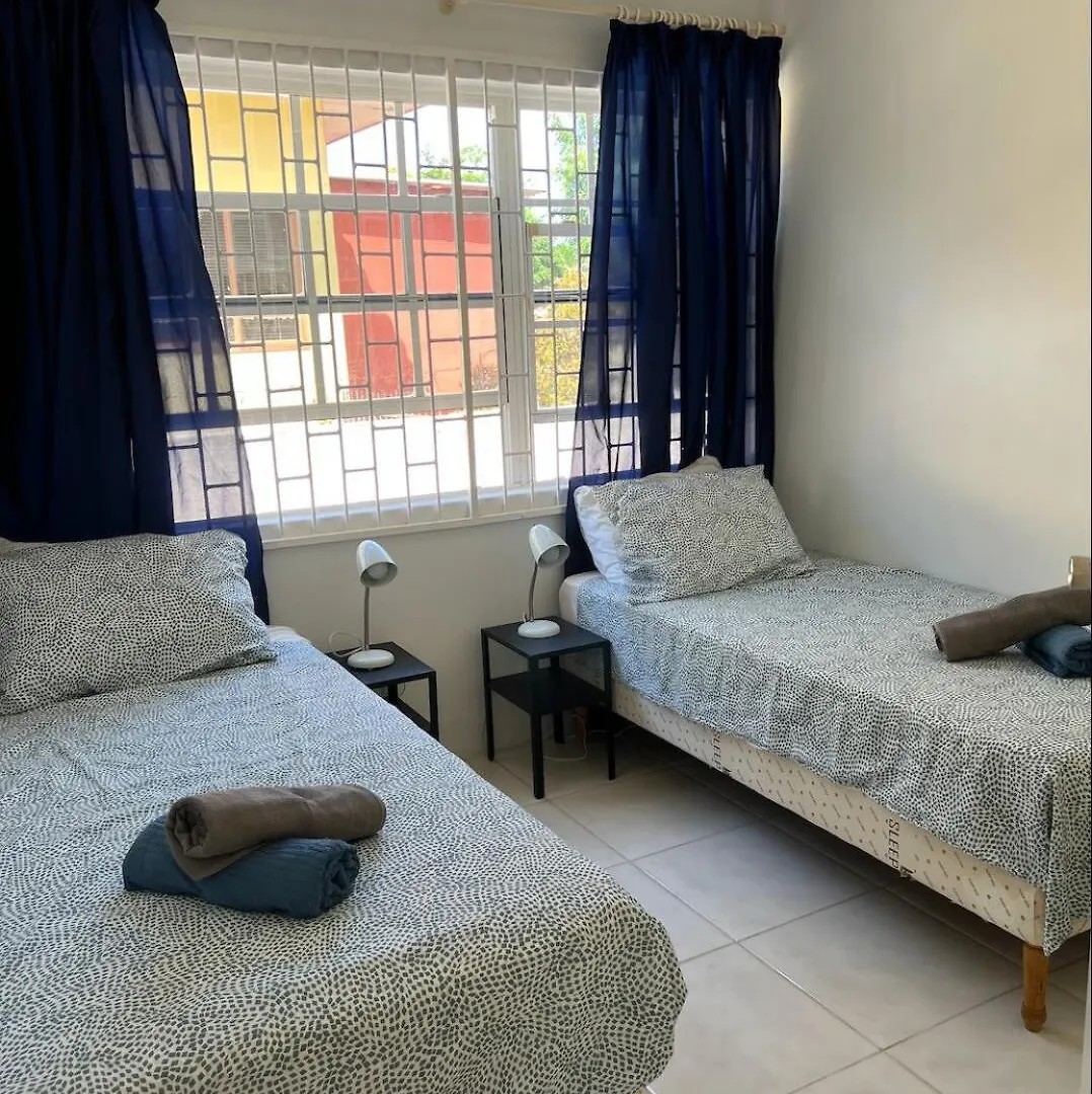 Casa Sonrisa - Centrally Located House With Plunge Pool Willemstad Holiday home